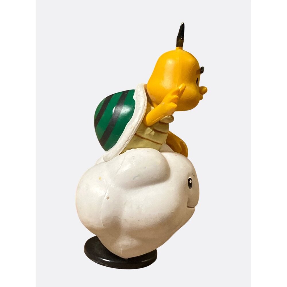 Mario Brothers Nintendo 2.5" Lakitu Collectible Figurine PVC - Picture 3 of 8